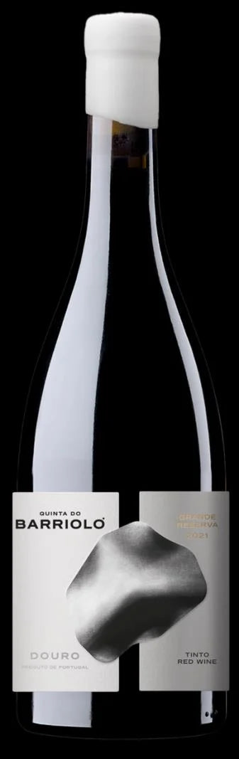 Quinta do Barriolo | Douro Wines | Cave Tirsense — work and cellar